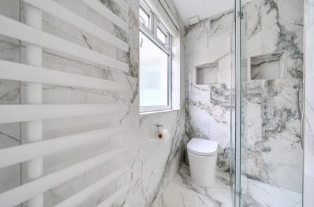 1359458-7-68df7de...