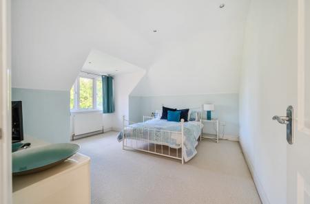 1355829-32-68d151...