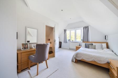 1355829-34-68d151...