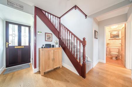 1370645-12-68fa74...