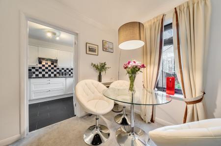 1374308-9-690491b...