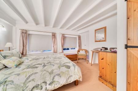 1375702-15-691266...