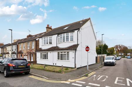 1372433-1-68ff7a7...