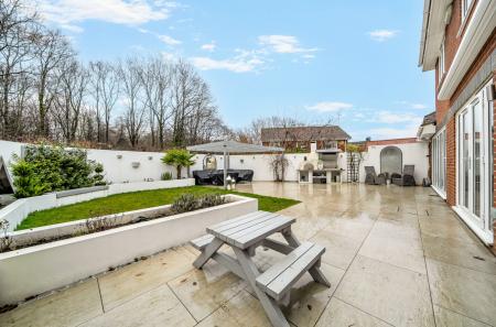 1402533-20-697cc1...