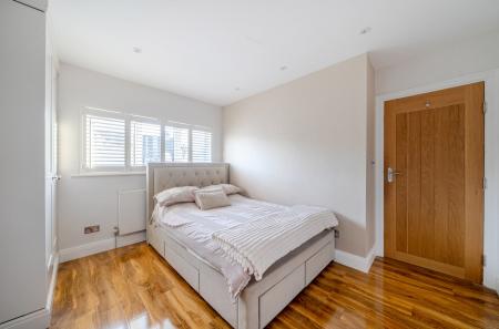 1404556-17-6979e0...