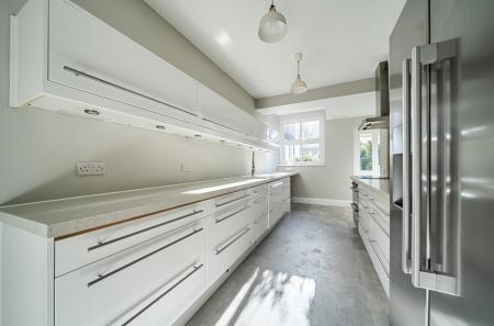 1414886-19-6994c0...