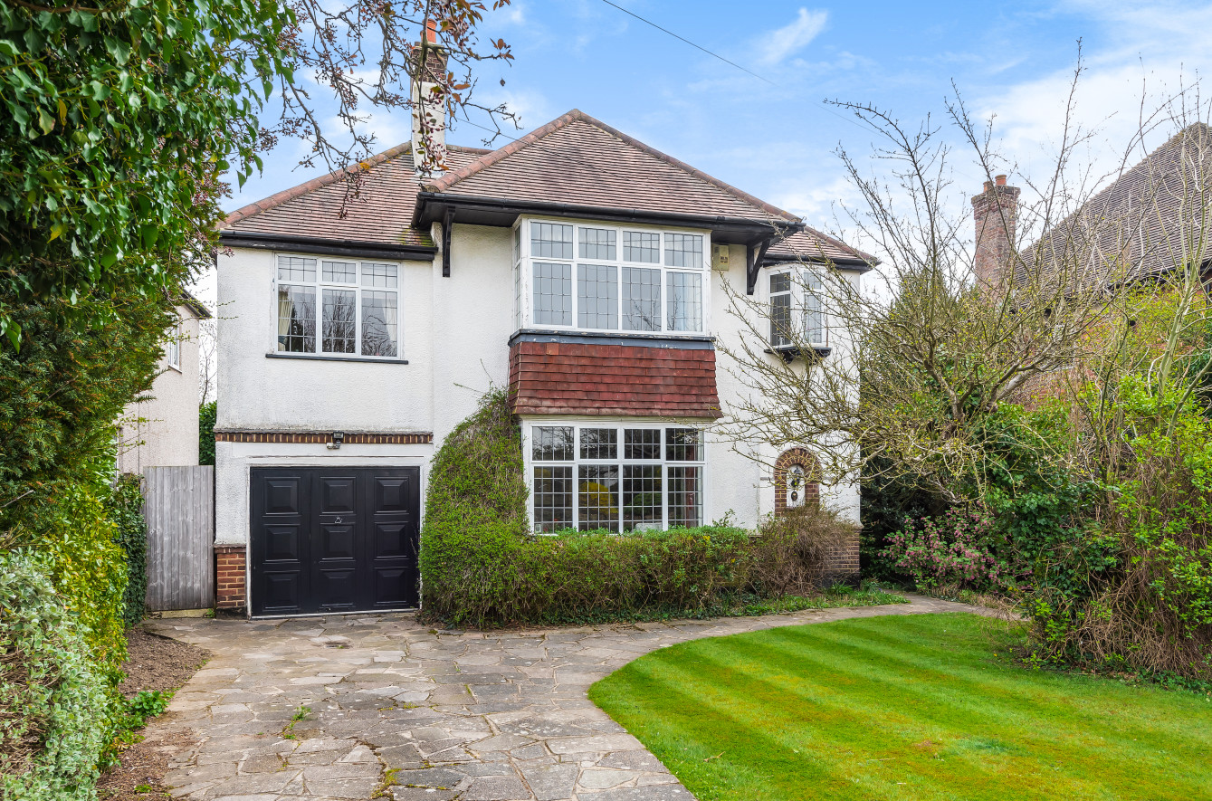 4 bedroom Detached House for sale in Petts Wood