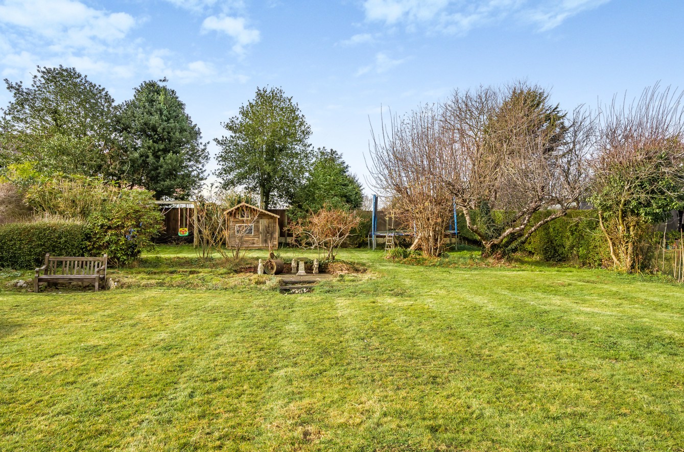 4 bedroom Detached House for sale in Kent