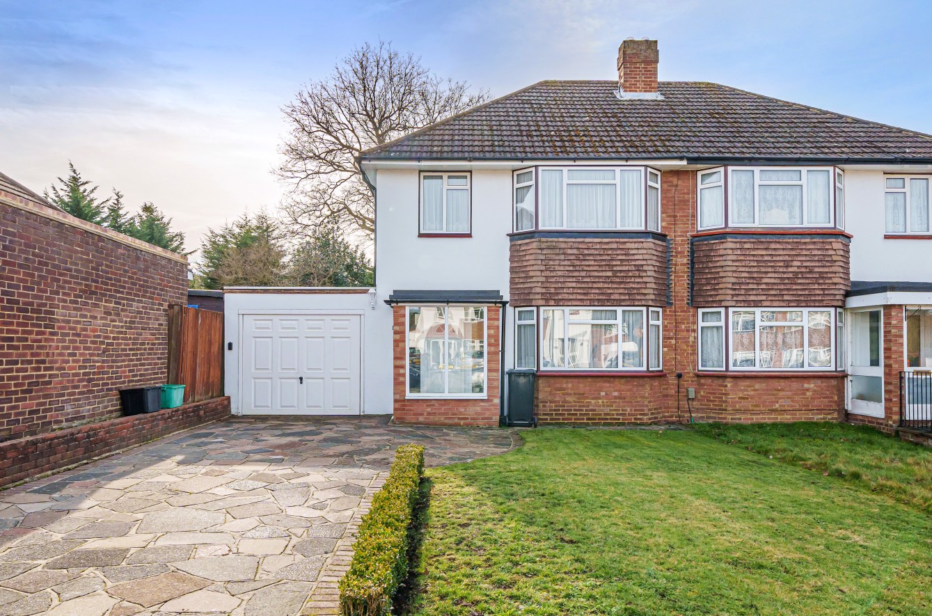 3 bedroom SemiDetached House for sale in Orpington