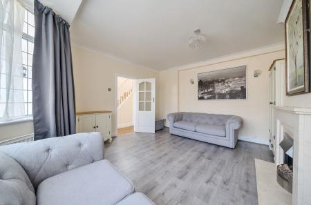 1299078-15-6836f6...