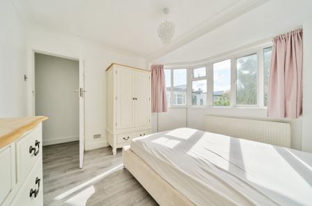 1299078-21-6836f8...