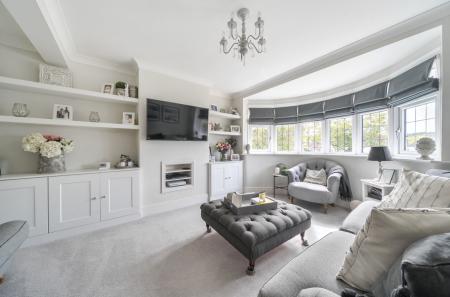 1357144-3-68d3a13...