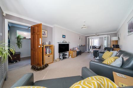 20-6813439d54777-...