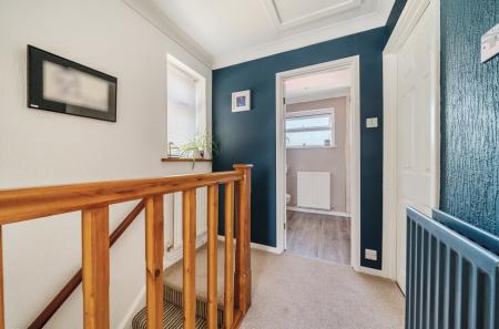 10-6813433465270-...