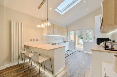 29-682322e164b73-...