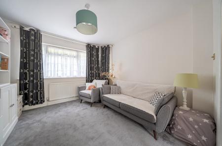 1294469-24-682d0b...