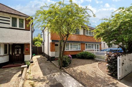 1294469-2-682d0ab...