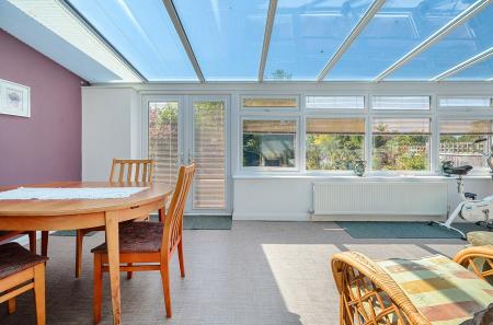 1296612-25-682b53...