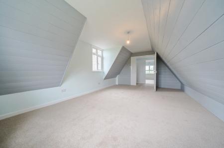 1295313-10-6825e2...