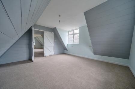 1295313-17-682610...