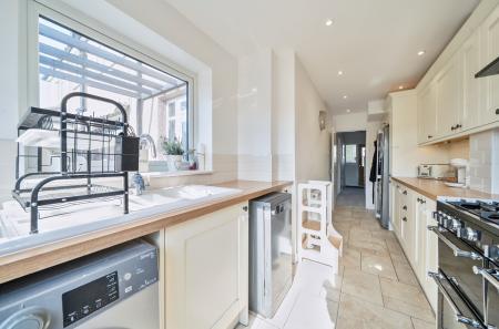 1307250-9-68519c0...