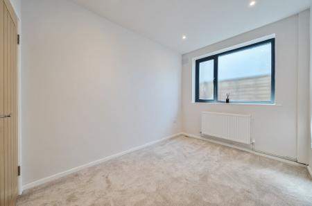 1312298-6-6852be9...