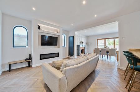 1312298-13-6852be...