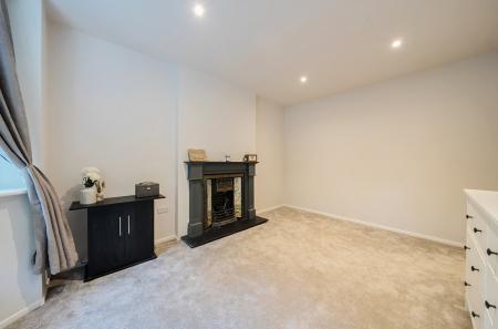 1312298-2-6852be7...