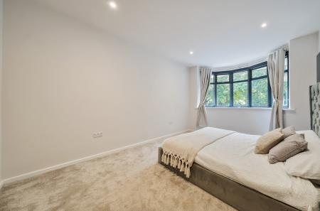 1312298-11-6852be...