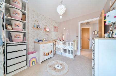 1316104-11-685d9a...