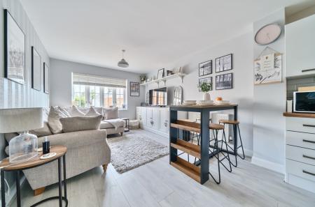 1316104-16-685d9a...