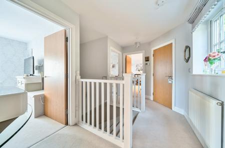 1316104-9-685d9a1...