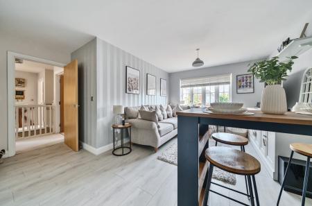 1316104-22-685d9a...