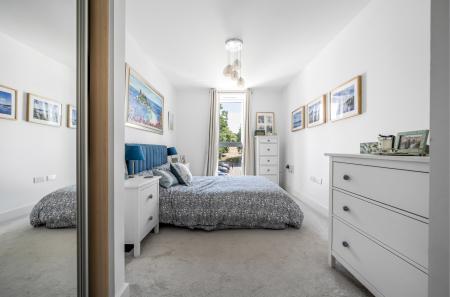 1316127-2-6862980...