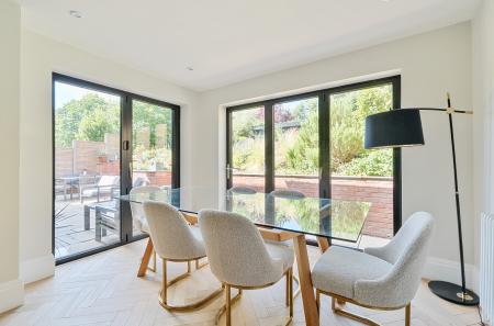 1316626-26-686cf9...