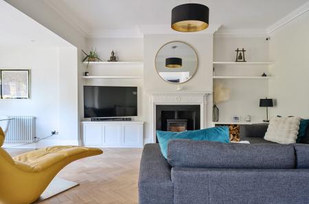 1316626-24-686cf9...