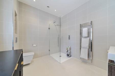 1316626-8-686cf8e...