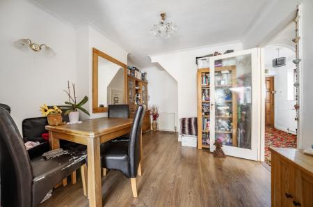 1318901-7-6865540...