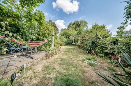 1318901-15-686555...