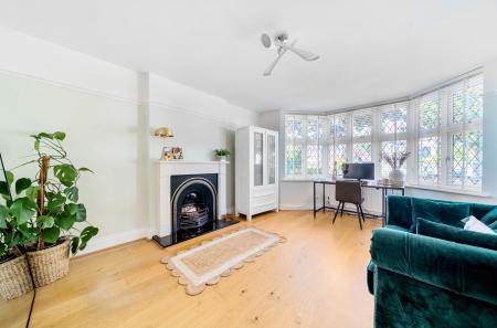 1320235-22-687209...