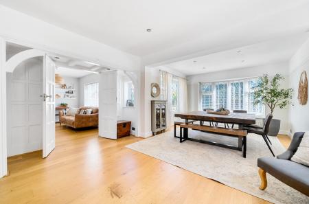 1320235-25-687209...