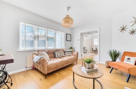 1320235-27-68720a...