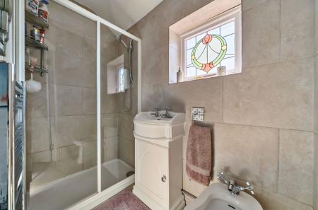 1324340-10-686fed...