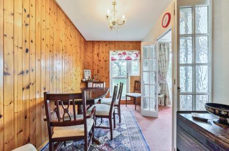 1327324-3-6880ed6...