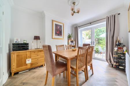 1336046-13-68a467...