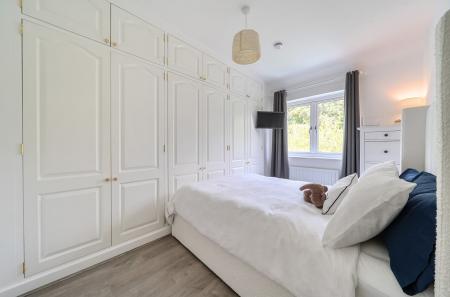 1336046-8-68a466f...