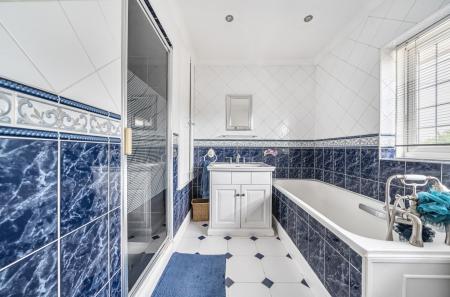 1344172-2-68a85b3...