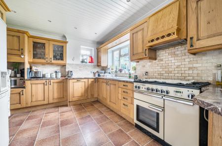 1344172-16-68a85f...