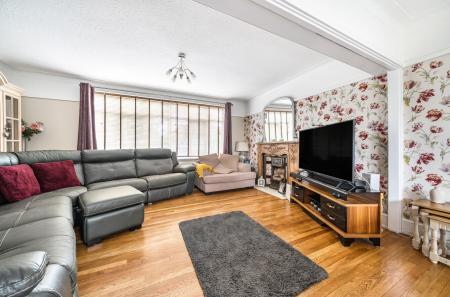 1344172-11-68a85e...