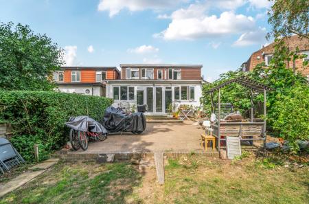 1330225-19-6893d1...